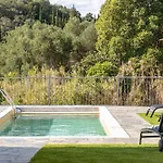Village Duo Retreat